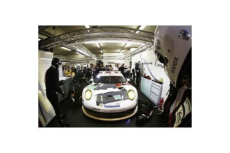 Erstes Qualifying in Le Mans für Porsche 911 RSR