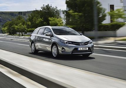 Toyota Auris Touring Sports 1,8 VVT-i Hybrid - Ökologischer Nippon-Kombi