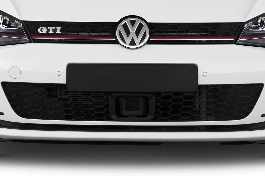 Volkswagen Golf (Baujahr 2015) GTI 2Wd AT 5 Türen Kühlergrill und Scheinwerfer