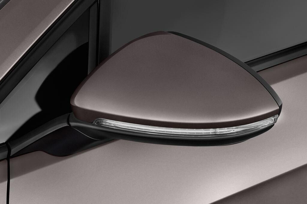 Volkswagen Golf (Baujahr 2015) GTE 5 Türen Außenspiegel