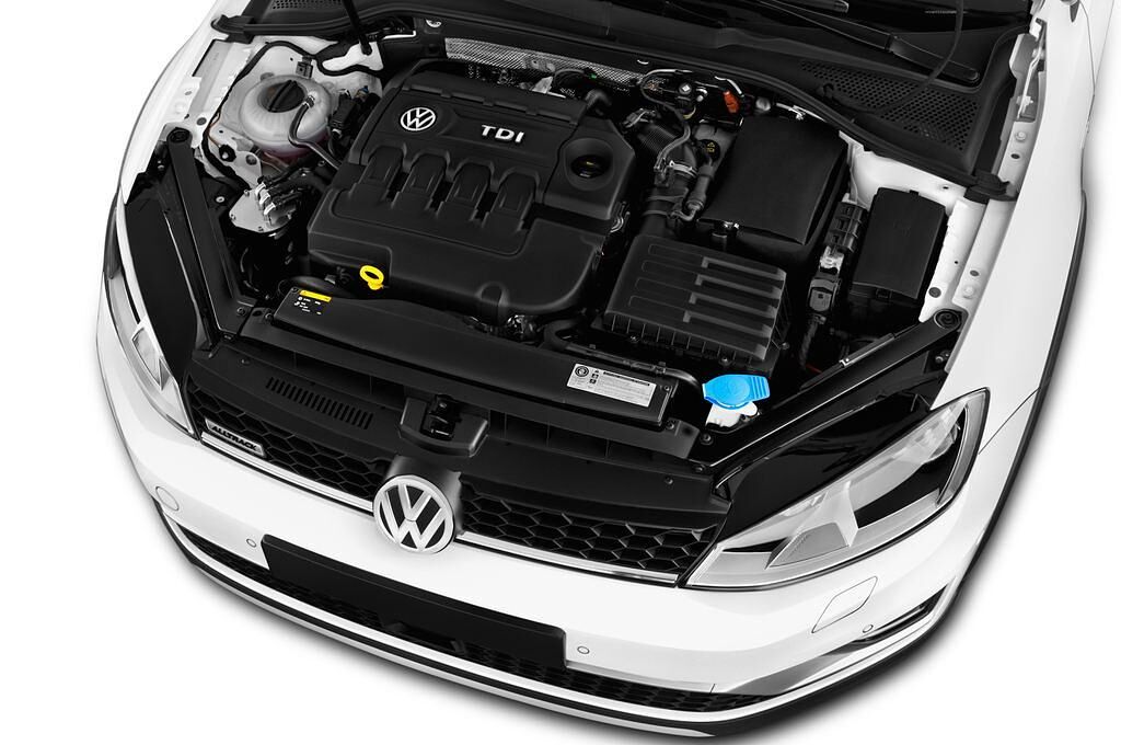 Volkswagen Golf (Baujahr 2016) Alltrack 5 Türen Motor