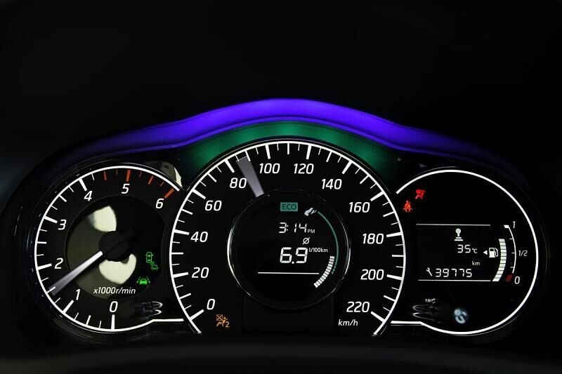 Das Display im Nissan Note wechselt beim Drücken der eco-Taste