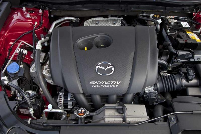 Der 2,0 Liter große Benzinmotor leistet 120 PS.
