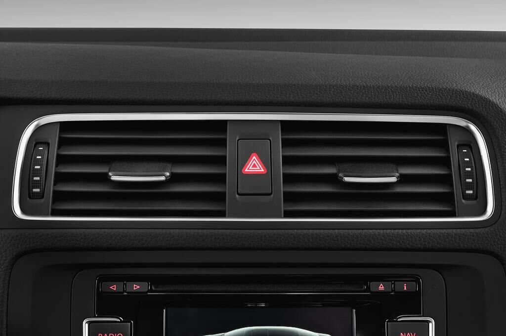 Volkswagen Jetta Hybrid (Baujahr 2014) Hybrid 4 Türen Lüftung