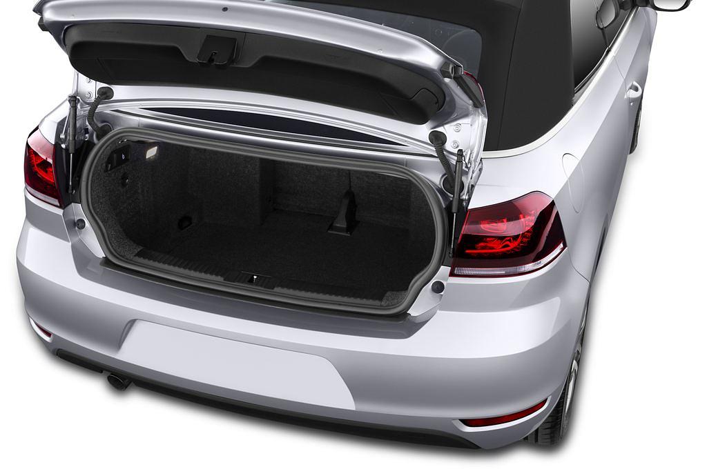 Volkswagen Golf Cabriolet (Baujahr 2012) - 2 Türen Kofferraum