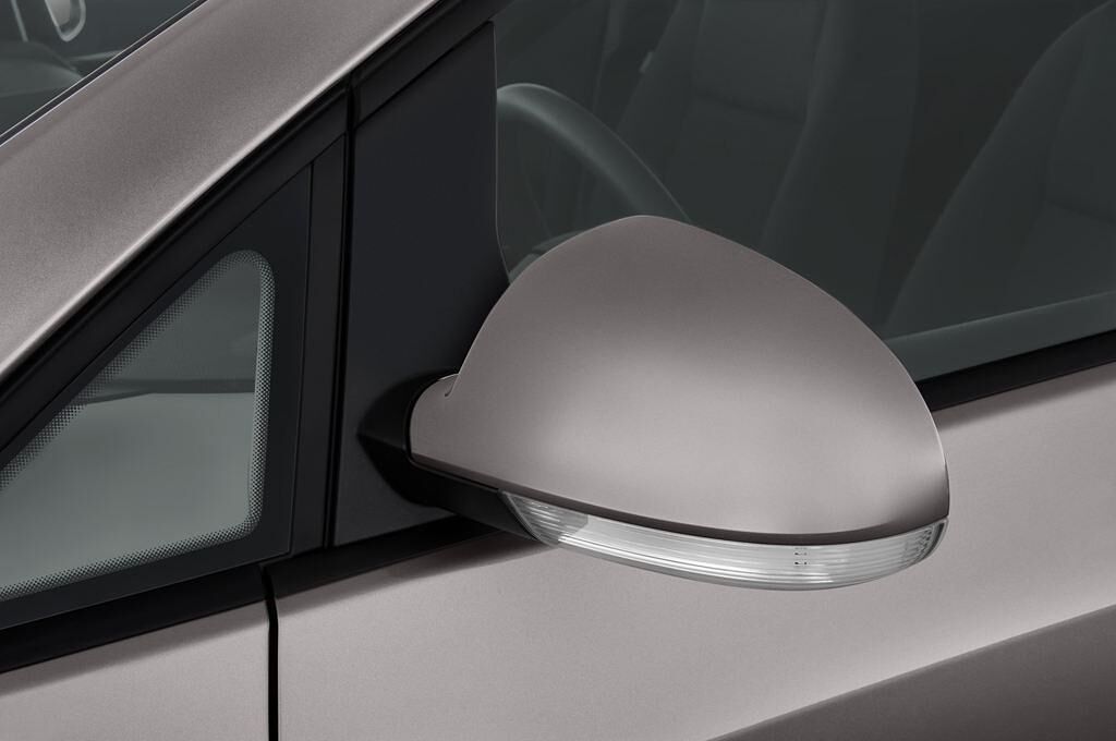 Volkswagen Golf Plus (Baujahr 2012) Trendline 5 Türen Außenspiegel