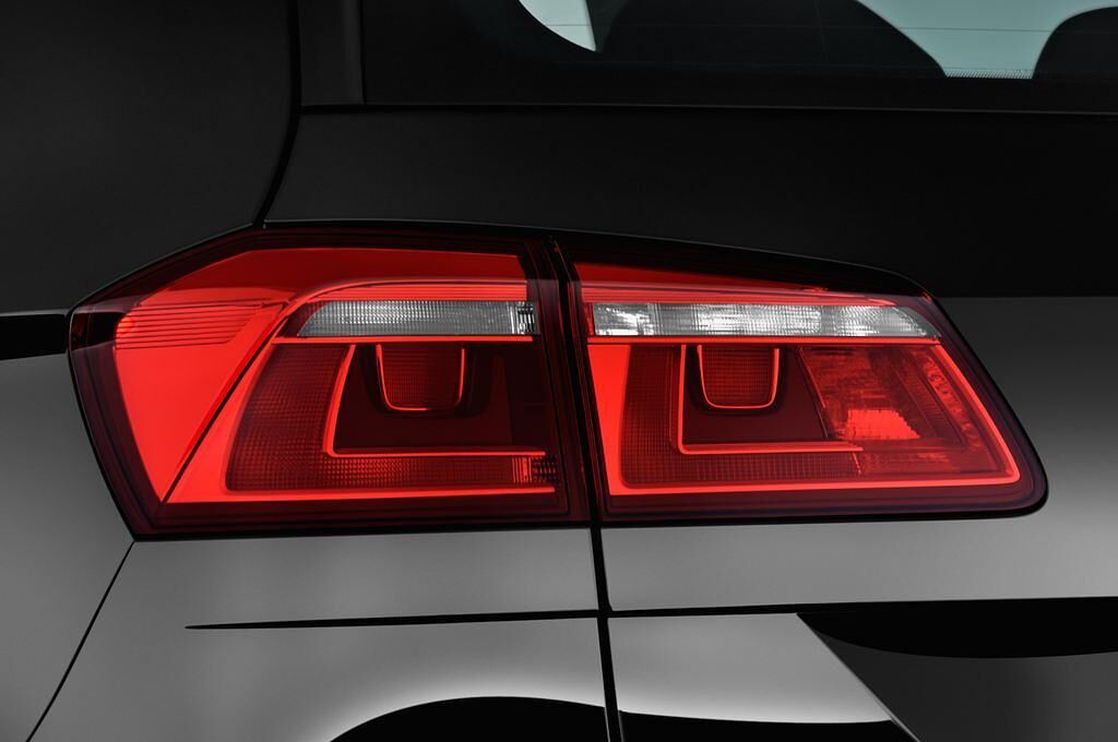 Volkswagen Golf Sportsvan (Baujahr 2015) Comfortline 5 Türen Rücklicht