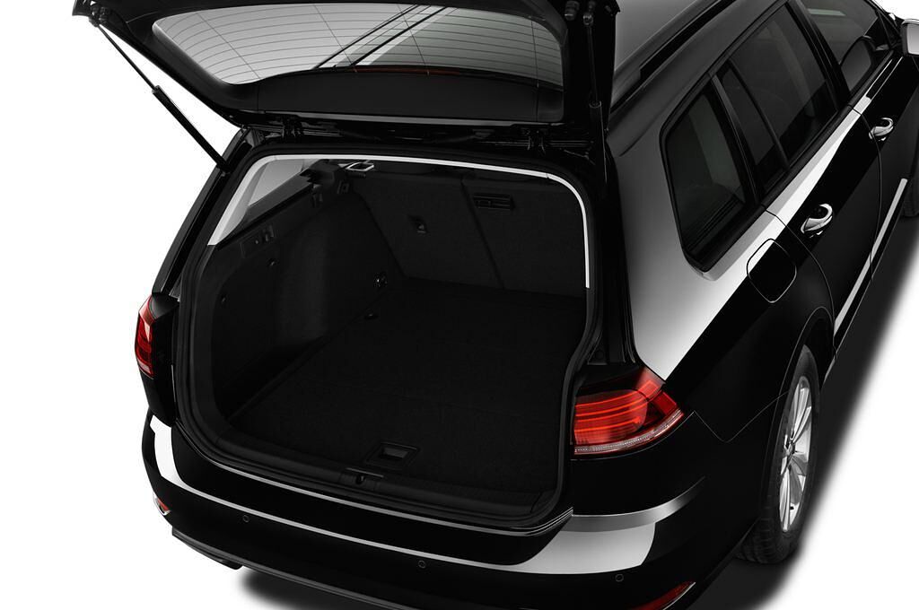Volkswagen Golf Variant (Baujahr 2017) Trendline 5 Türen Kofferraum