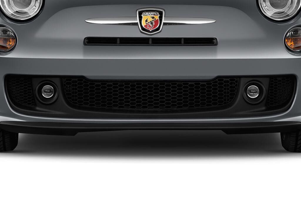 Abarth 500 (Baujahr 2014) - 2 Türen Kühlergrill und Scheinwerfer