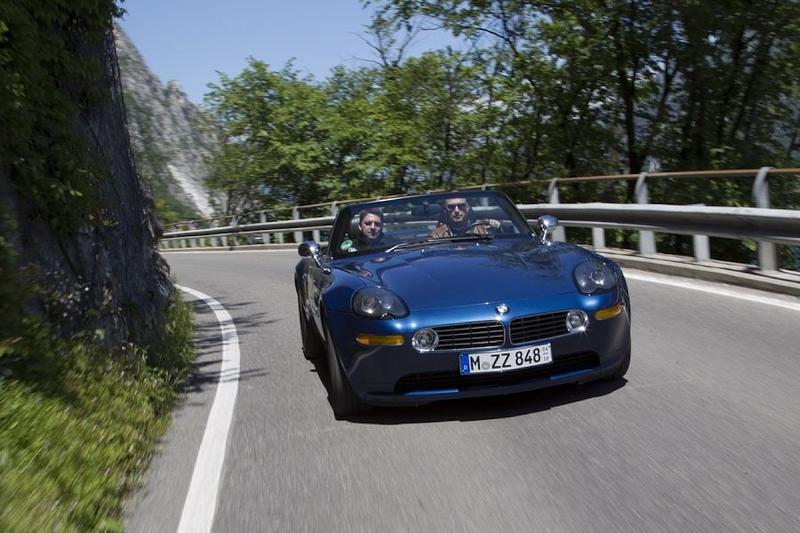 Man kann mit dem BMW Z8 auch gemütlich gleiten