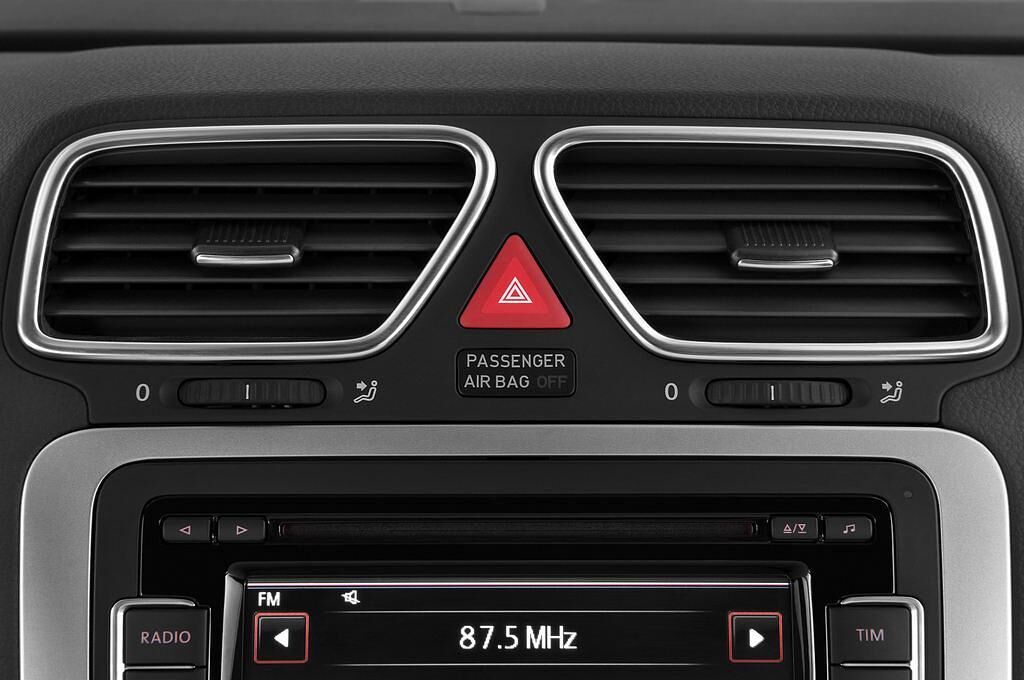 Volkswagen Scirocco (Baujahr 2010) Sport 3 Türen Lüftung