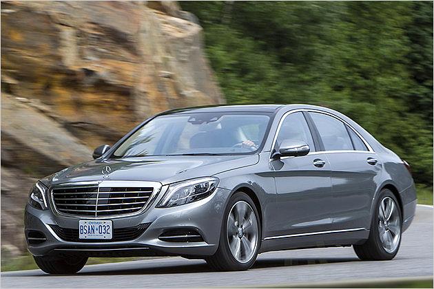 Im völlig neuen Gewand geht die S-Klasse von Mercedes an den Start
