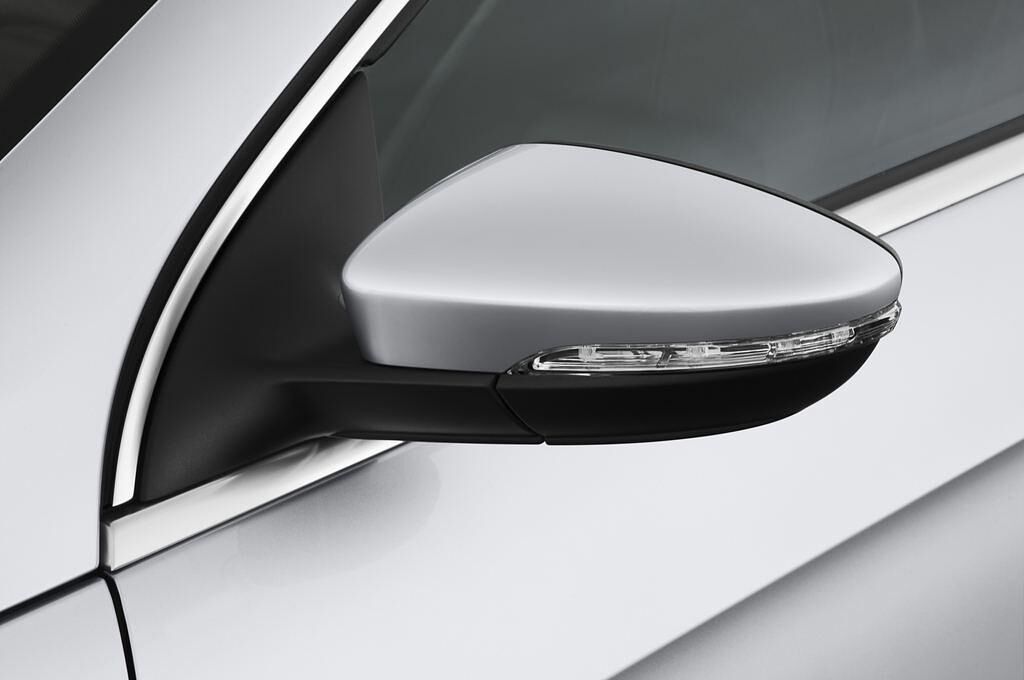 Volkswagen Passat CC (Baujahr 2011) - 4 Türen Außenspiegel