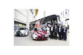 Alfa Romeo und Iveco machen die Frankfurter Eintracht mobil