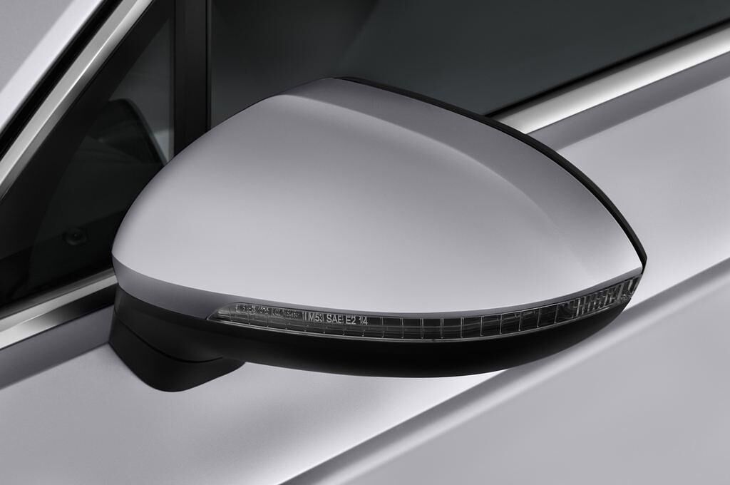 Volkswagen Passat Variant (Baujahr 2015) 1.6 Tdi Comfortline Bmotion Tech Variant 5 Türen Außenspiegel