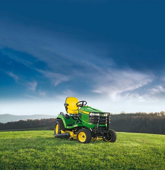 John Deere x700