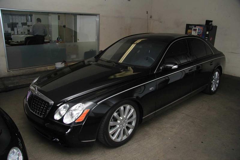 Den Maybach 57S gibt es ab 2.099 Dollar.