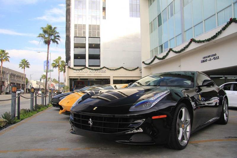 Ein sportlicher Viersitzer darf natürlich nicht fehlen: der Ferrari FF.