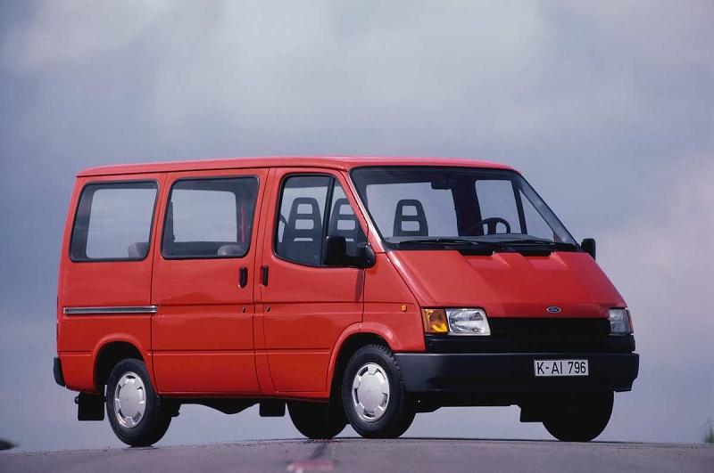 Ein Ford Transit aus dem Jahr 1985.