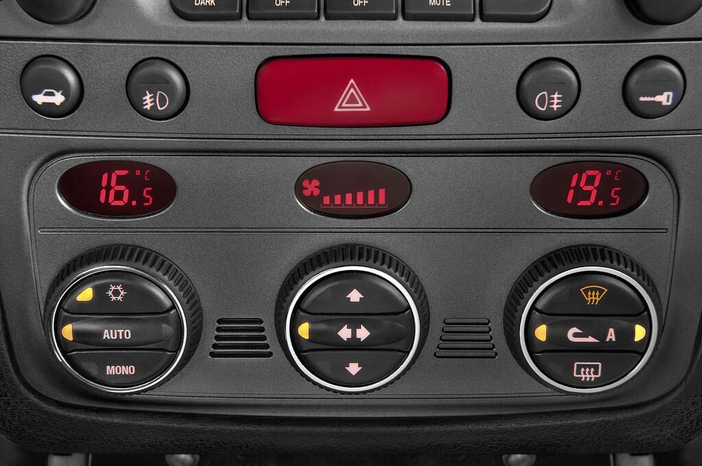 Alfa Romeo 147 (Baujahr 2009) - 5 Türen Temperatur und Klimaanlage