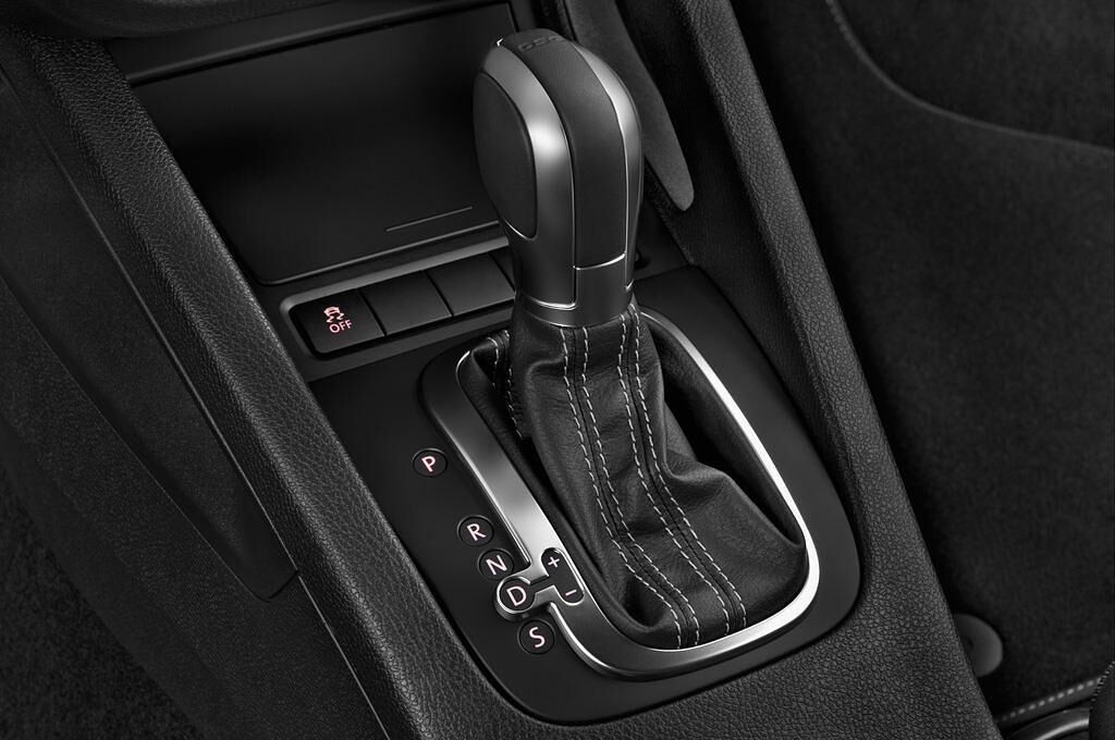 Volkswagen Scirocco (Baujahr 2015) R 3 Türen Schalthebel