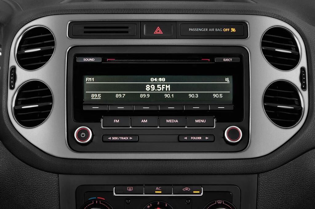 Volkswagen Tiguan (Baujahr 2012) Track & Field 5 Türen Radio und Infotainmentsystem