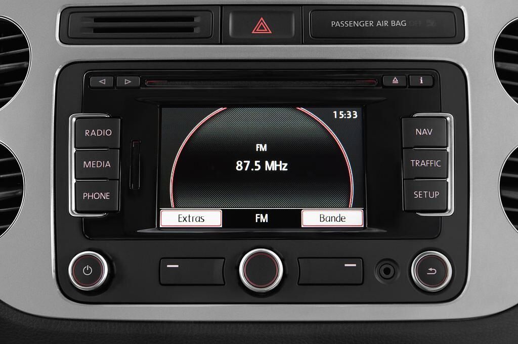 Volkswagen Tiguan (Baujahr 2012) Sport & Style 5 Türen Radio und Infotainmentsystem