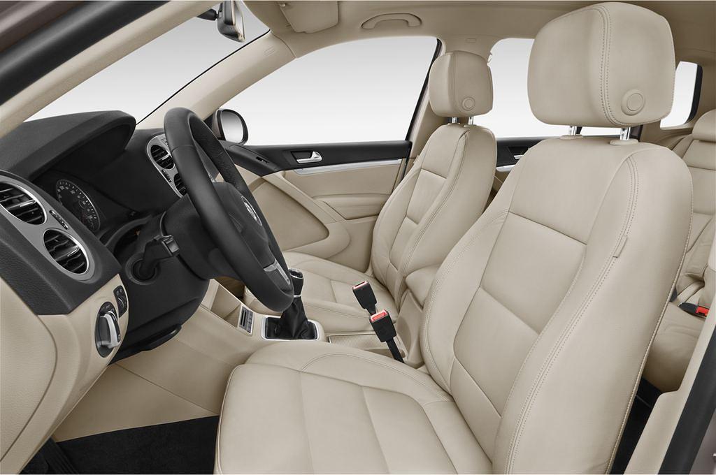 Volkswagen Tiguan (Baujahr 2012) Sport & Style 5 Türen Vordersitze