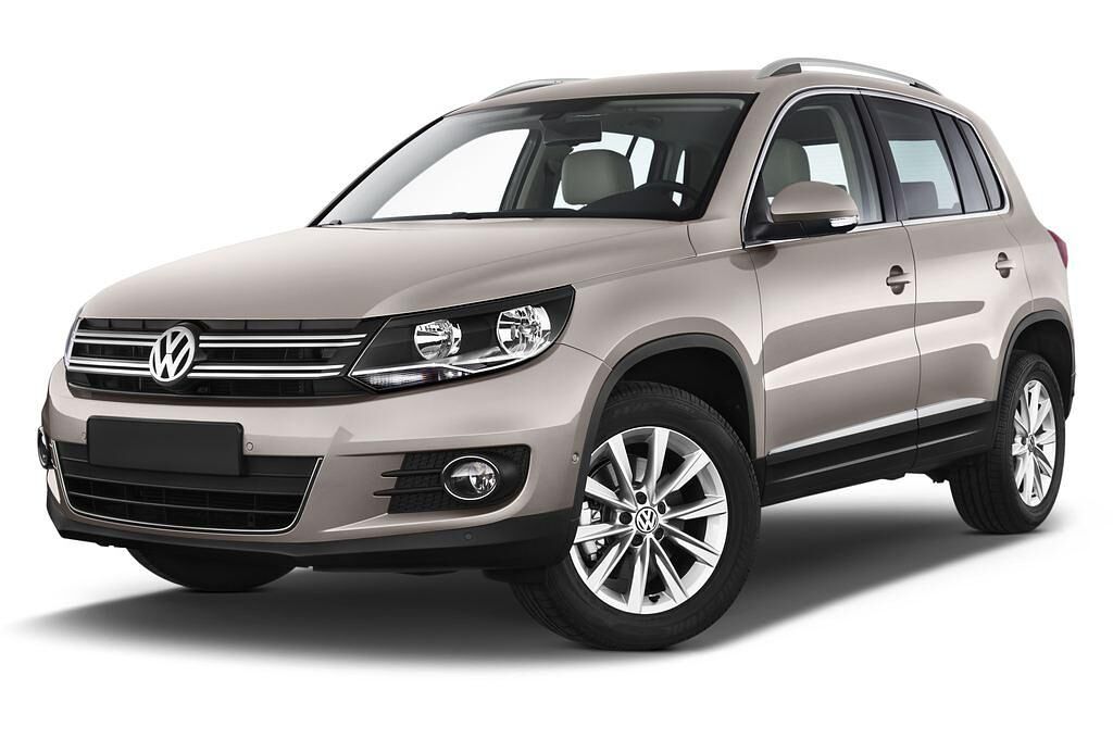 Volkswagen Tiguan (Baujahr 2012) Sport & Style 5 Türen seitlich vorne mit Felge