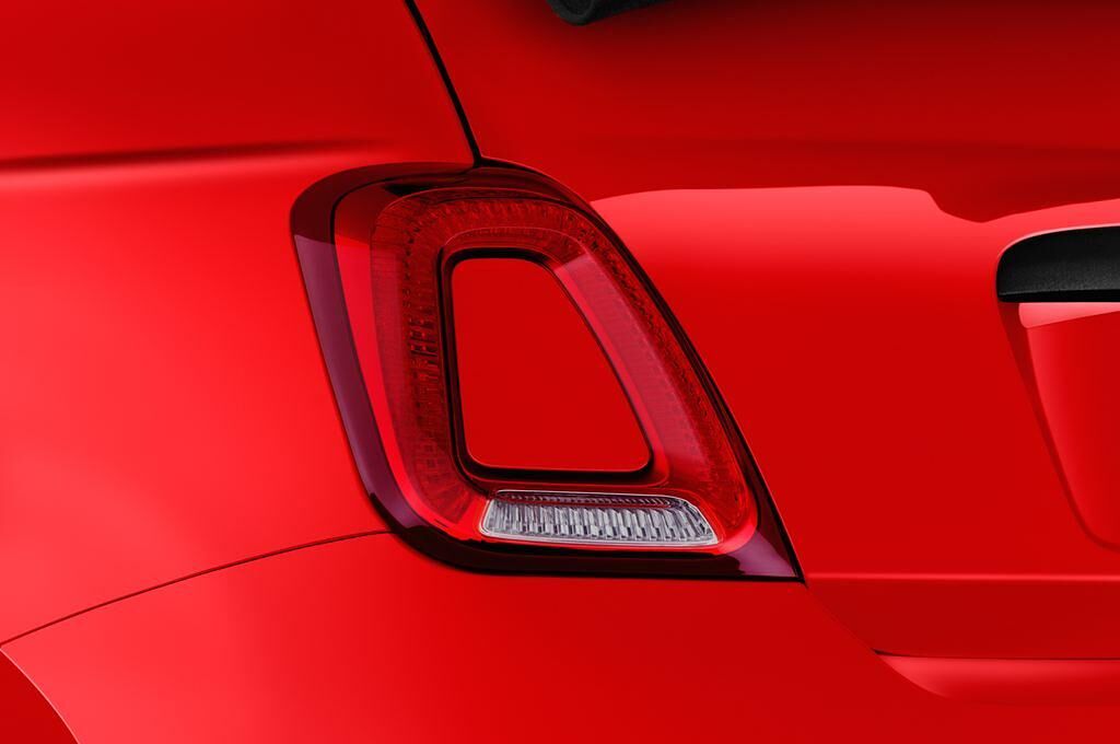 Abarth 595C Competizione (Baujahr 2016) - 2 Türen Rücklicht