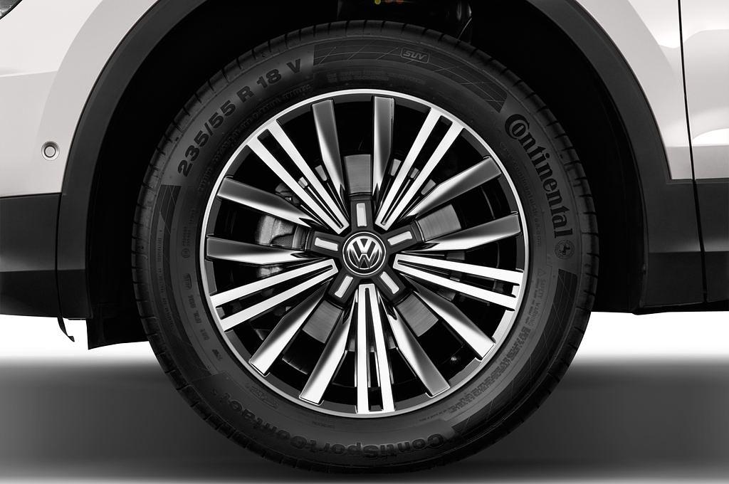 Volkswagen Tiguan (Baujahr 2017) Comfortline 5 Türen Reifen und Felge