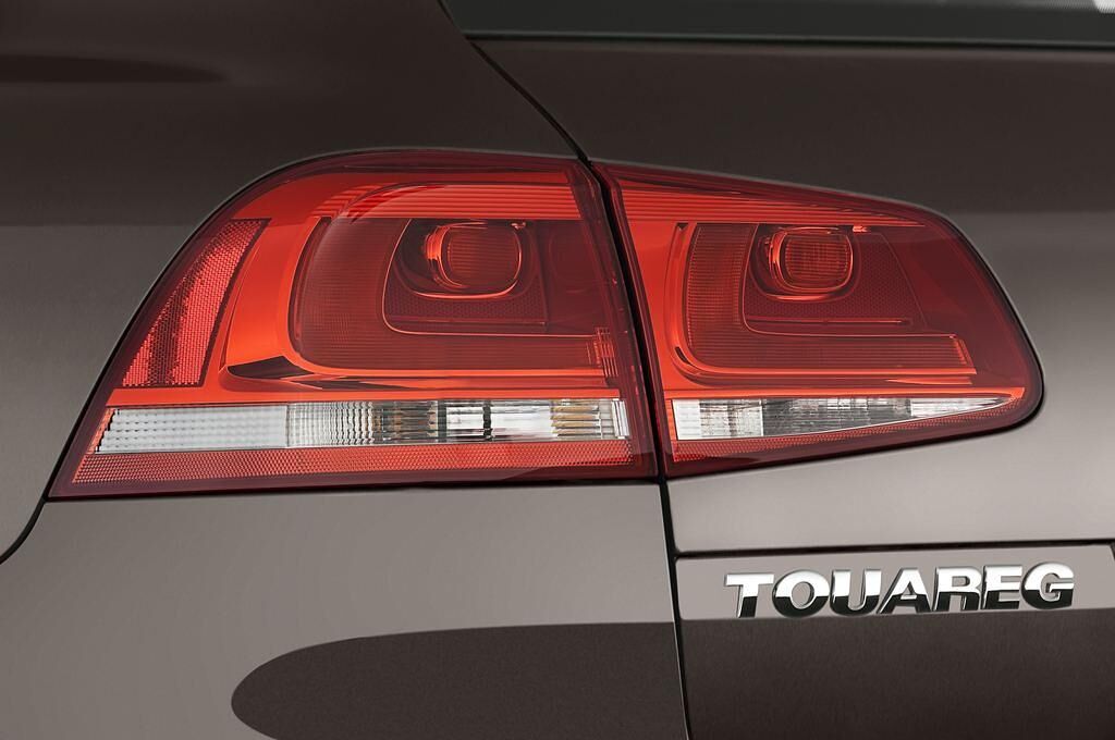 Volkswagen Touareg (Baujahr 2011) V6 TDI BlueMotion Technology 5 Türen Rücklicht