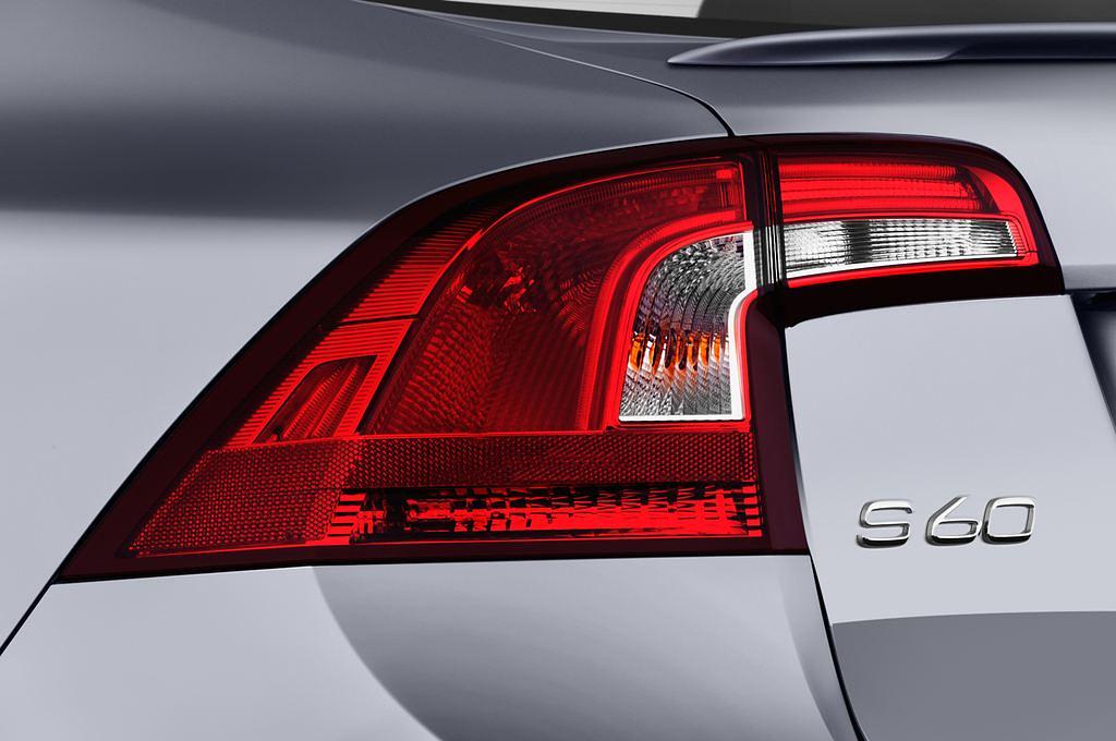 Volvo S60 Cross Country (Baujahr 2017) Summum 4 Türen Rücklicht