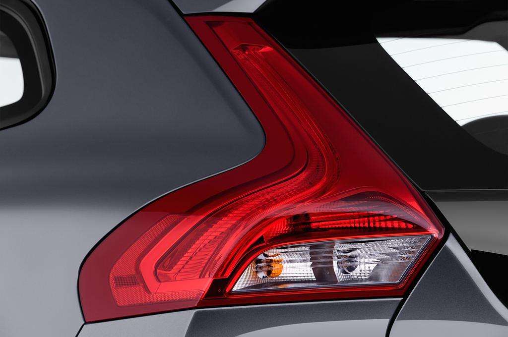 Volvo V40 (Baujahr 2014) Kinetic 5 Türen Rücklicht