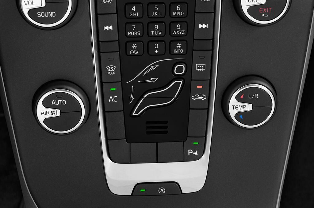 Volvo V40 (Baujahr 2014) Kinetic 5 Türen Temperatur und Klimaanlage