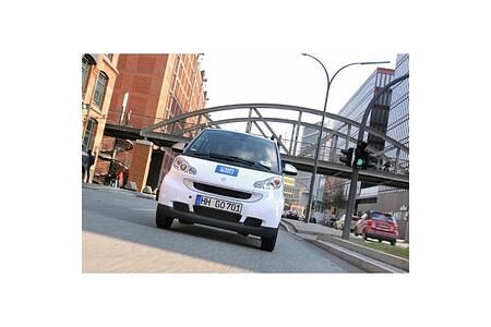 Daimler will mit Mobilitätsdiensten ein Milliarde Umsatz machen