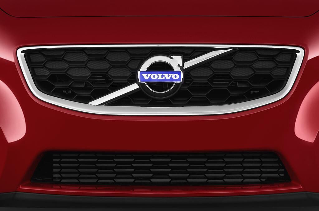 Volvo C30 (Baujahr 2012) R-Design 3 Türen Kühlergrill und Scheinwerfer