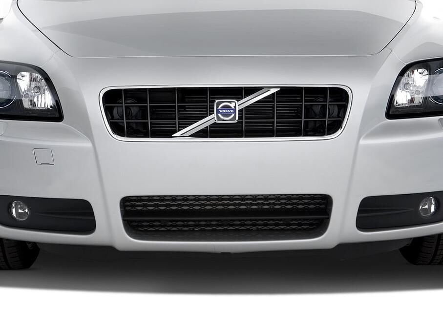 Volvo C70 (Baujahr 2010) - 2 Türen Kühlergrill und Scheinwerfer