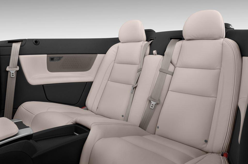 Volvo C70 (Baujahr 2011) Momentum 2 Türen Rücksitze