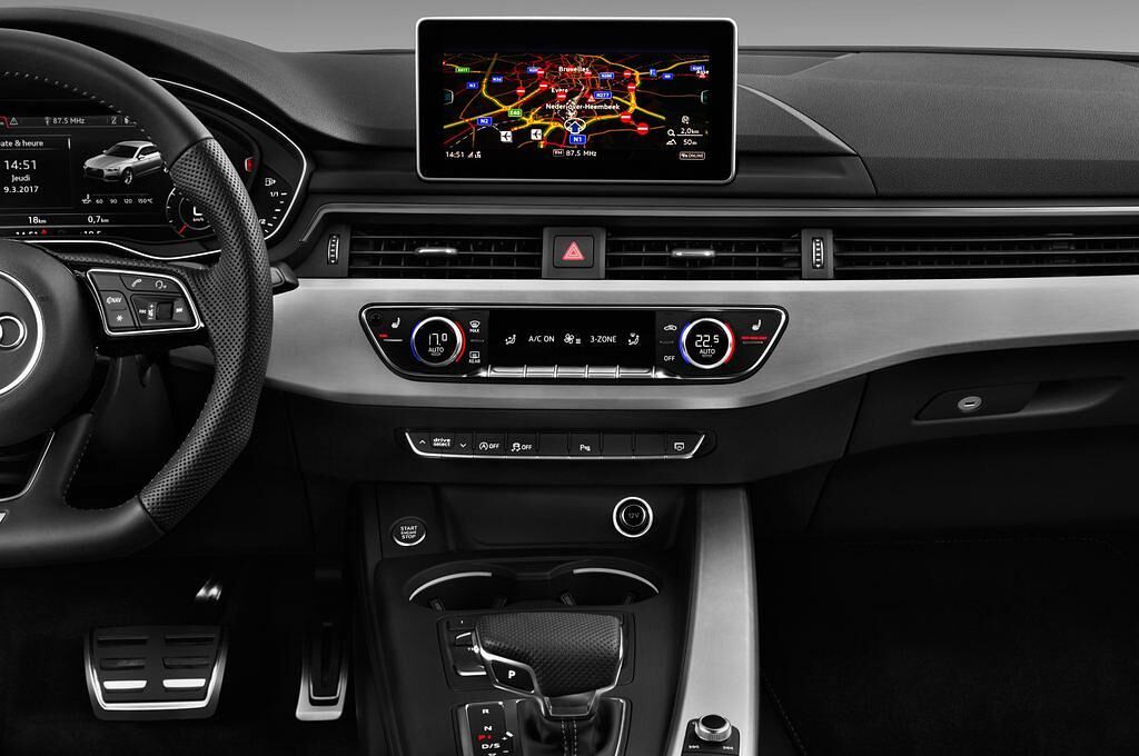 Audi A5 Sportback (Baujahr 2017) sport 5 Türen Mittelkonsole