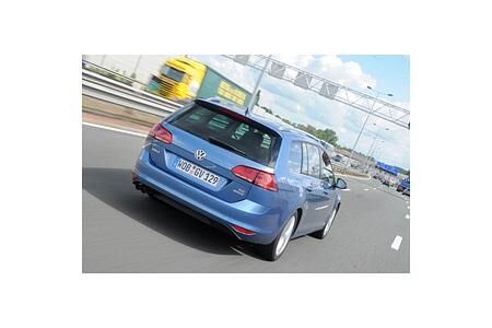Ab sofort ist der neue Golf Variant auch mit dem Allradantrieb 4MOTION bestellbar.