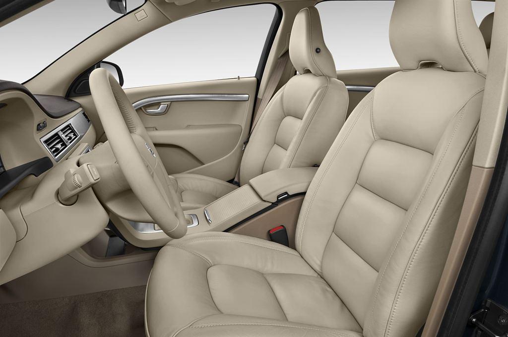 Volvo V70 (Baujahr 2011) Kinetic 5 Türen Vordersitze