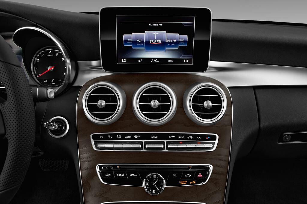 Mercedes C Class (Baujahr 2017) - 2 Türen Radio und Infotainmentsystem