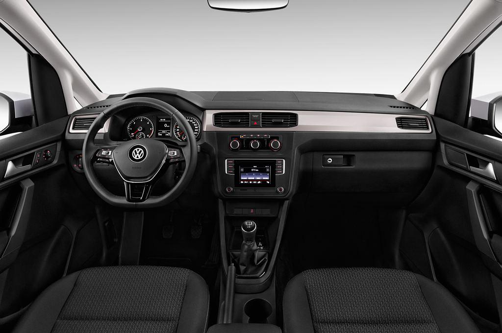 Volkswagen Caddy Maxi (Baujahr 2015) Conceptline 5 Türen Cockpit und Innenraum