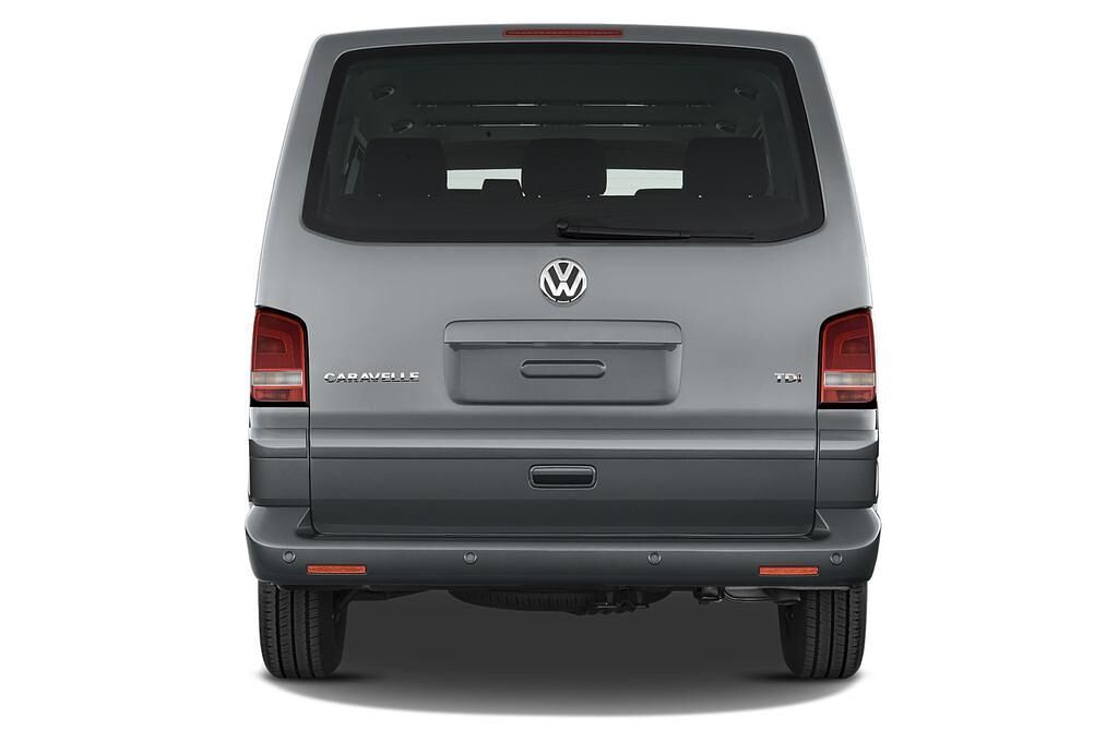 Volkswagen Caravelle (Baujahr 2010) SE 4 Türen Heckansicht