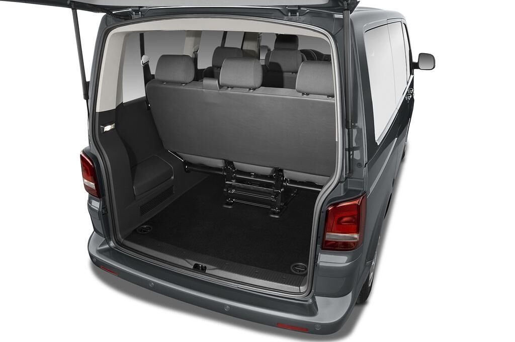 Volkswagen Caravelle (Baujahr 2010) SE 4 Türen Kofferraum