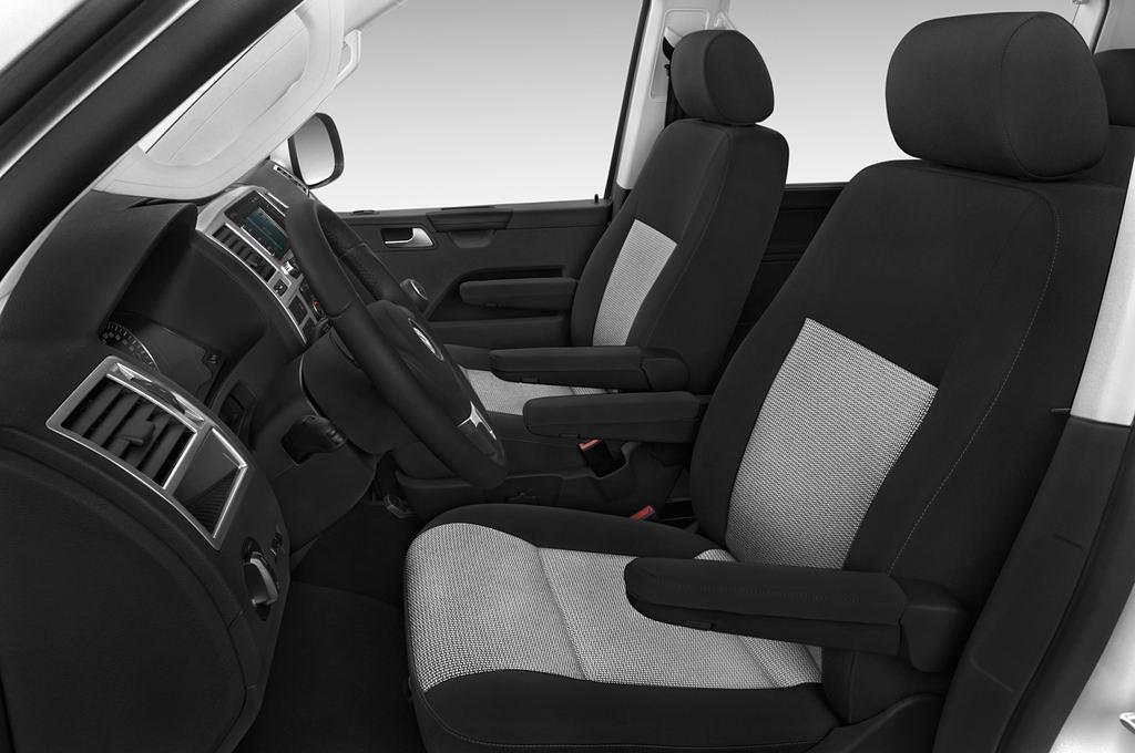 Volkswagen Caravelle (Baujahr 2015) Comfortline 4 Türen Vordersitze