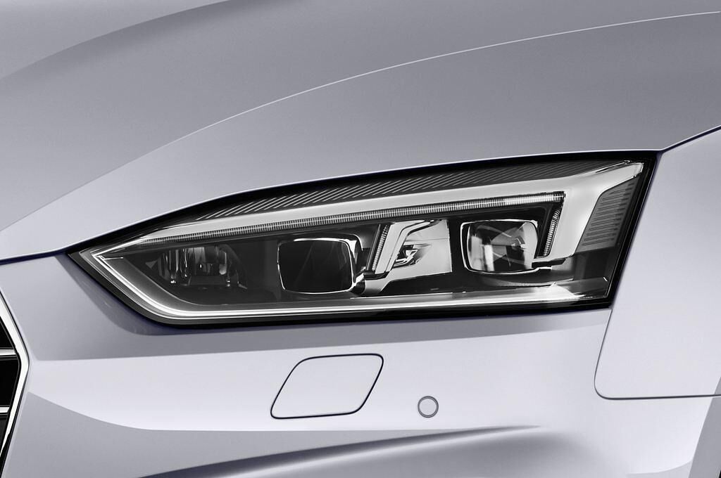 Audi A5 (Baujahr 2017) Sport 2 Türen Scheinwerfer