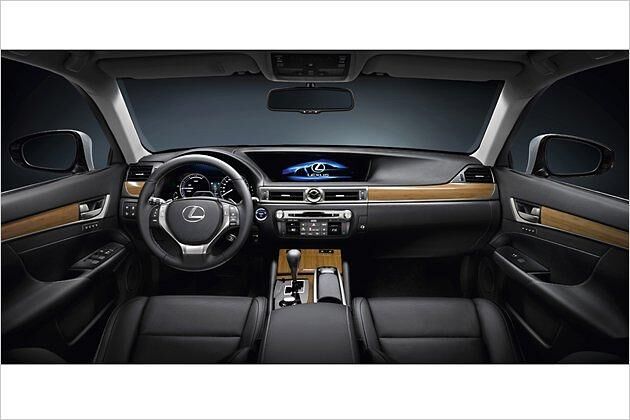 Geschmackvoll eingerichtet: Die Kabine des Lexus GS