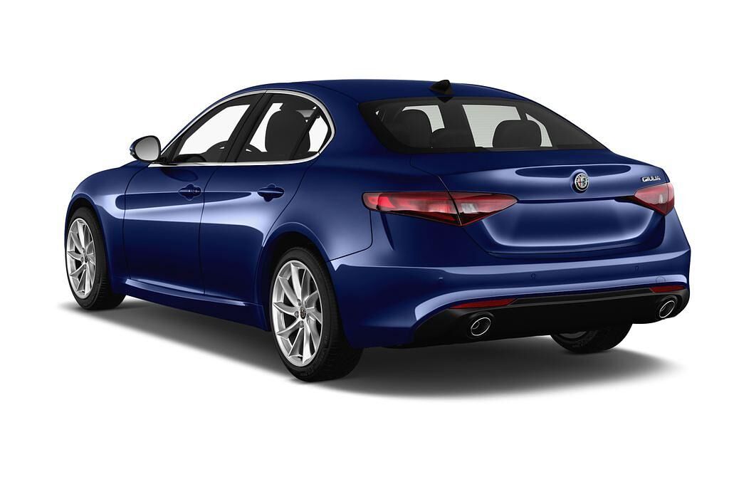 Alfa Romeo Giulia (Baujahr 2017) Super 4 Türen seitlich hinten